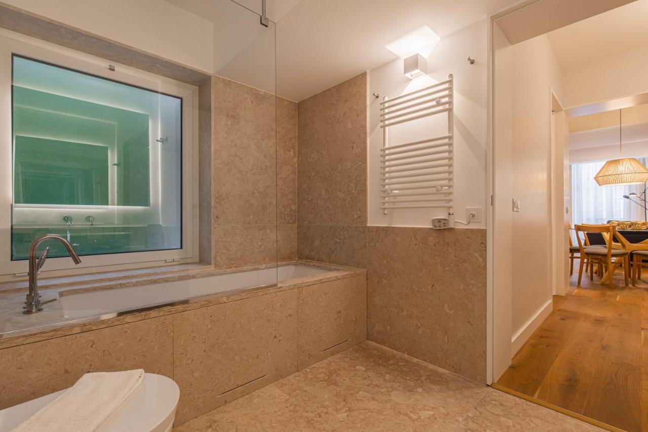 Upscale & Modern 2Bdr Apartment Лиссабон Экстерьер фото